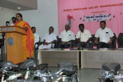 FREE CYCLE DISTRIBUTION FUNCTION - 118.01.2019 - CHIEF GUEST Mrs. M. KASTHURI, DEO, THIRUMANGALAM ADDRESSING THE GATHERING